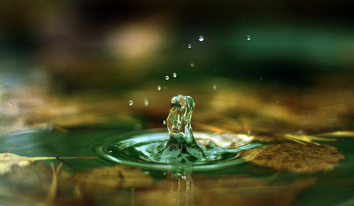 水