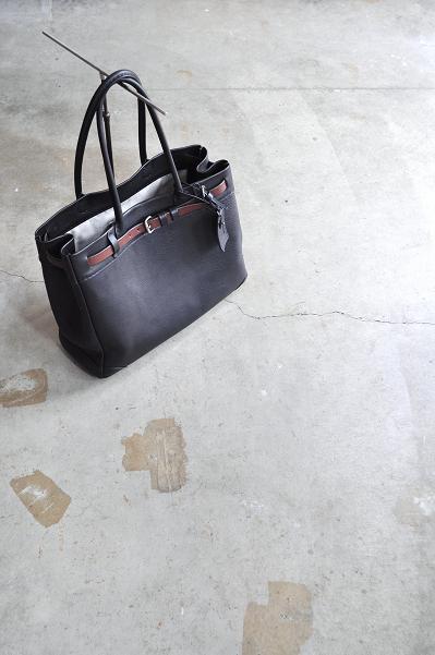 COMME des GARCONS/コムデギャルソン