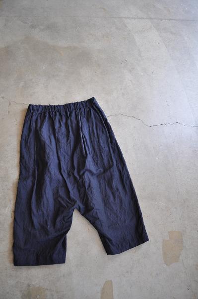 NO CONTROL AIR/ノーコントロールエアー 強撚ウール×強撚リネン シャンブレー サルエルパンツ