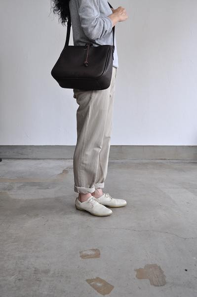 ゴーシュ テーパード パンツ