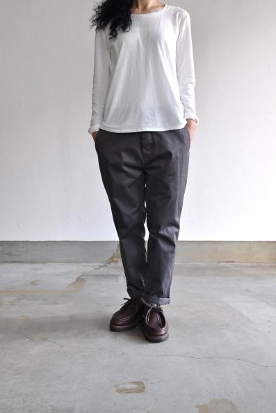 etre Pieds nus/エートル・ピエ・ニュ カットソー