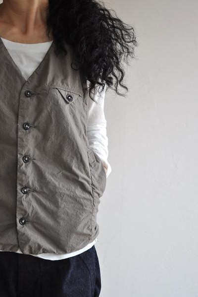 Ordinary fits/オーディナリーフィッツ SHIRRING VEST/ベスト