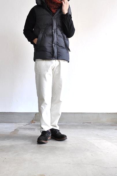 jujudhau/ズーズーダウ V-NECK SHIRTS(W/C BLACK)