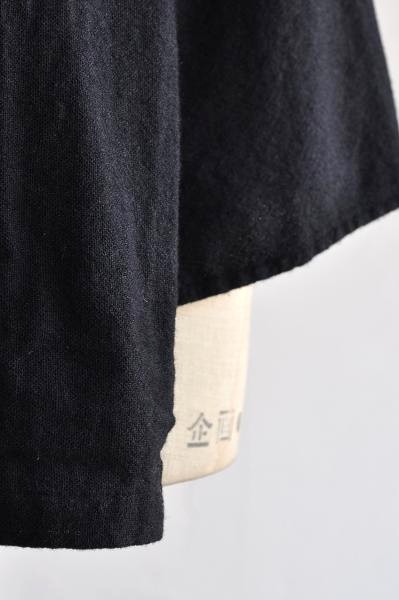 jujudhau/ズーズーダウ V-NECK SHIRTS(W/C BLACK)