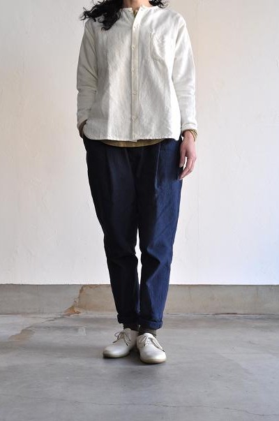 jujudhau/ズーズーダウ ROUND NECK(W/C NATURAL)