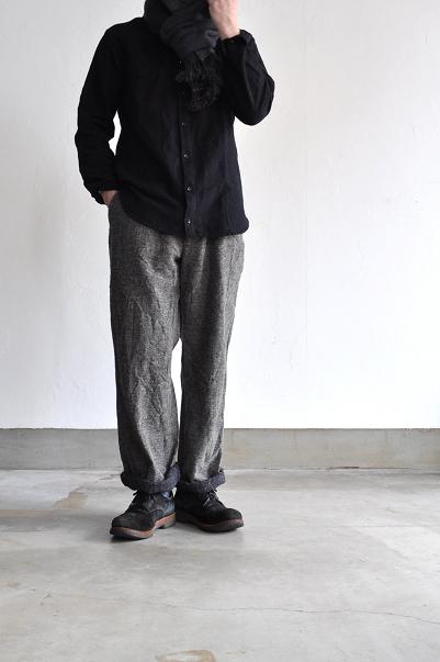 jujudhau/ズーズーダウ ROUND COLLAR(W/C BLACK)