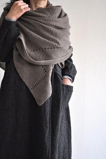 etre Pieds nus/エートル・ピエ・ニュ カシミア ガーター ラージ ショール/Cashmere Garter Large Shawl<br />