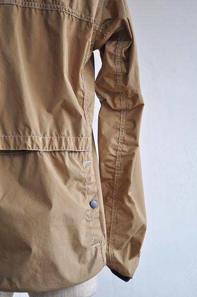 COMME des GARCONS HOMME/コムデギャルソン オム ナイロンタフタラミネートパーカ