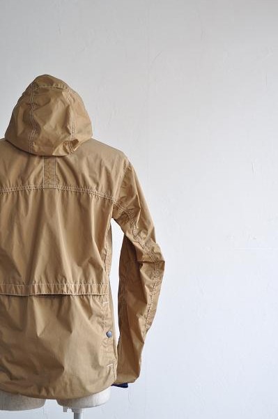 COMME des GARCONS HOMME/コムデギャルソン オム ナイロンタフタラミネートパーカ