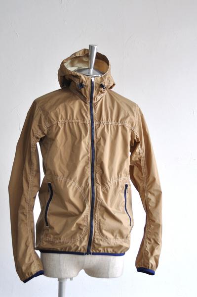 COMME des GARCONS HOMME/コムデギャルソン オム ナイロンタフタラミネートパーカ