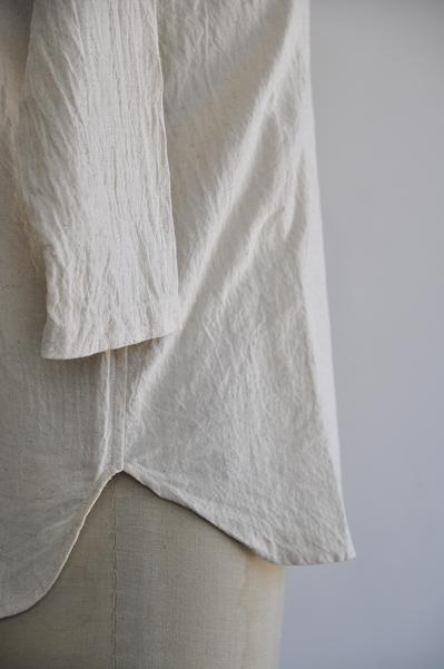 jujudhau/ズーズーダウ シャツ/ROUND NECK SHIRTS
