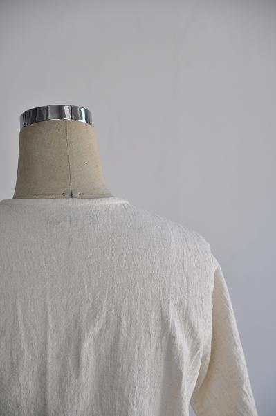 jujudhau/ズーズーダウ シャツ/ROUND NECK SHIRTS