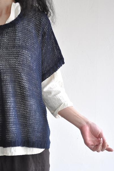 jujudhau/ズーズーダウ シャツ/ROUND NECK SHIRTS
