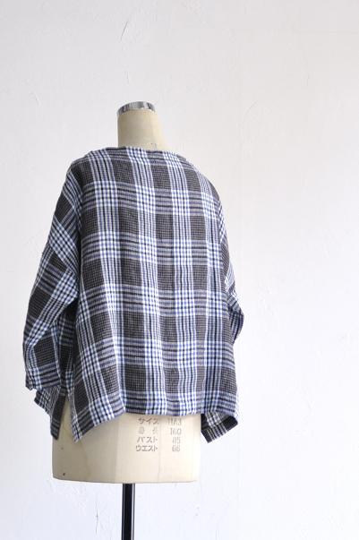 jujudhau/ズーズーダウ BOAT NECK