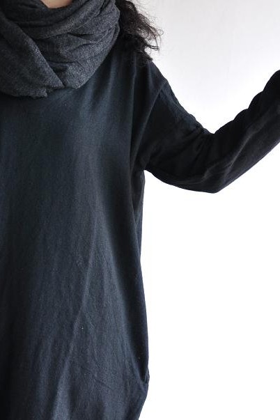 jujudhau/ズーズーダウ V-NECK DRESS(W/C BLACK)